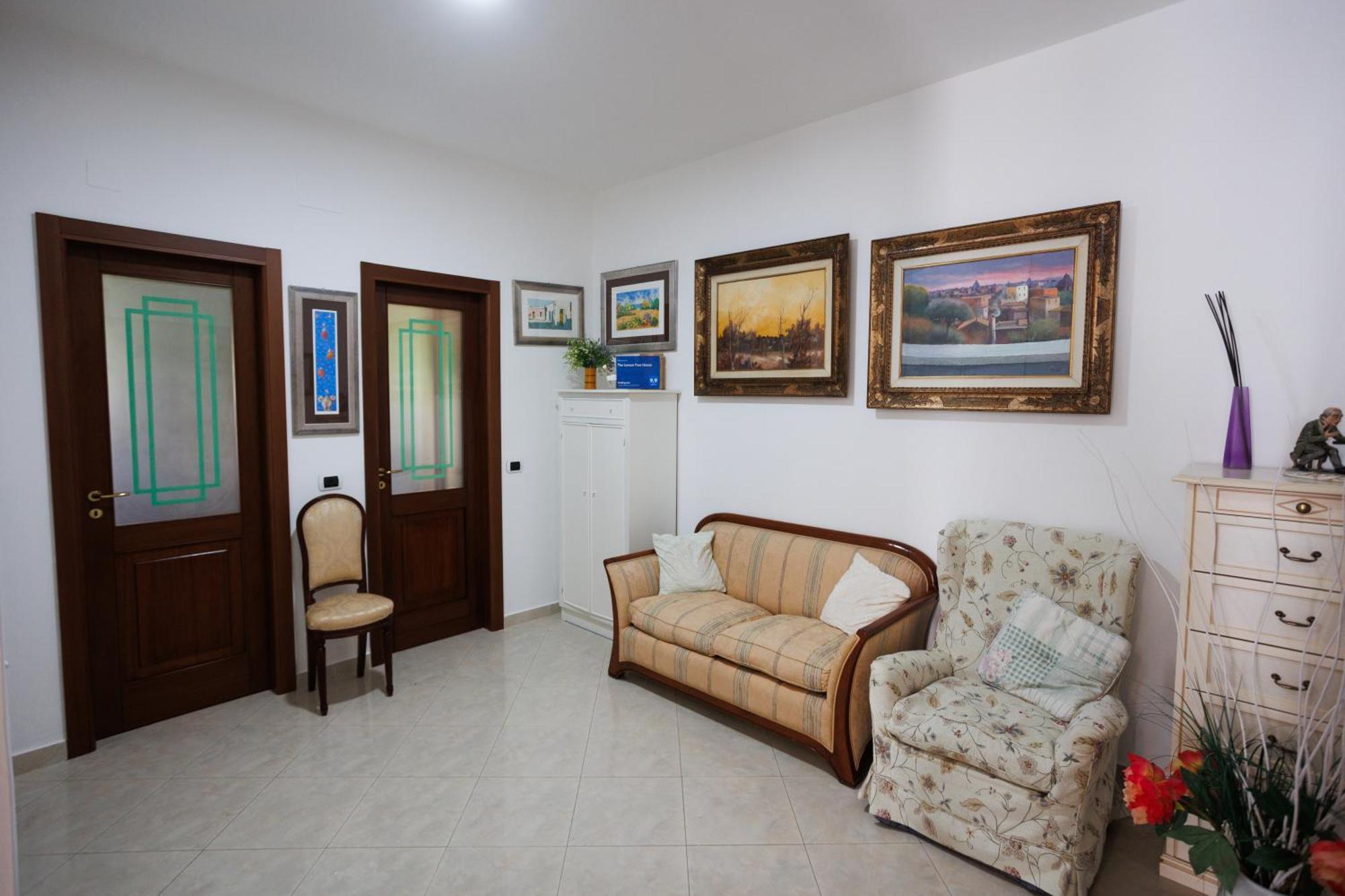 The Lemon Tree House Appartement Scalea Buitenkant foto