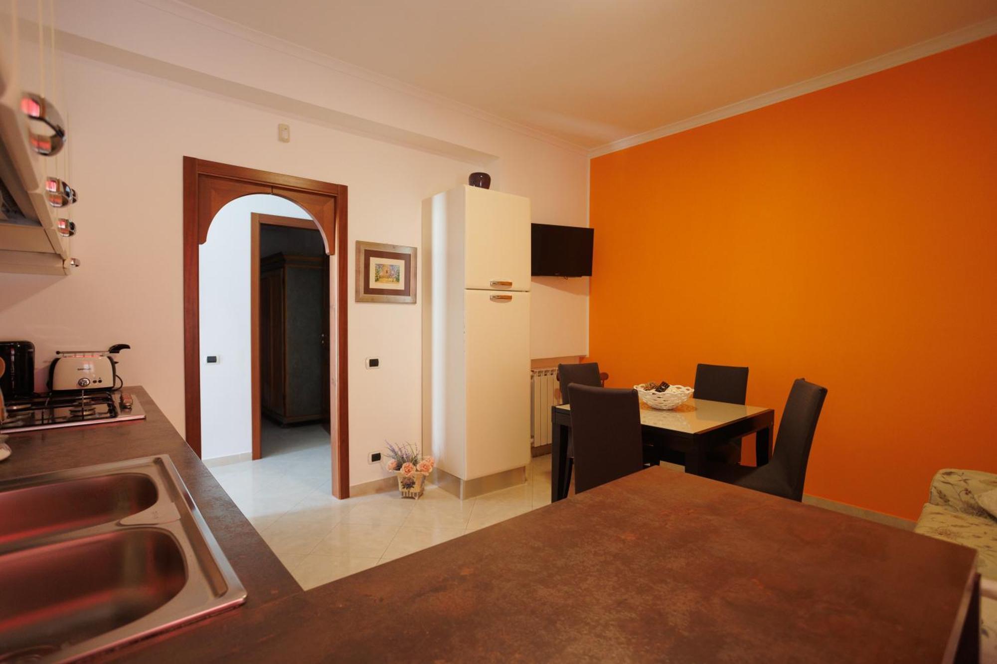 The Lemon Tree House Appartement Scalea Buitenkant foto